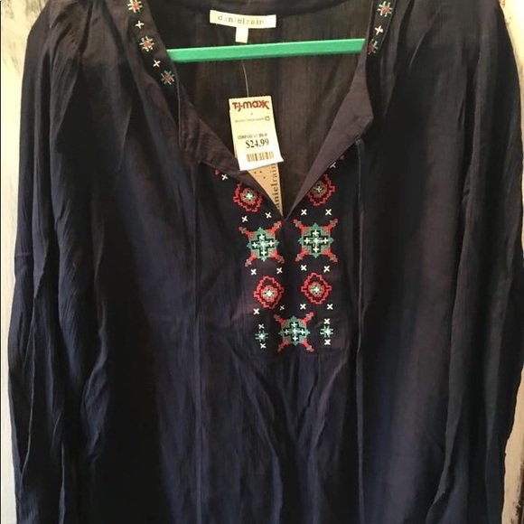 Tops - Navajo print navy tunic
